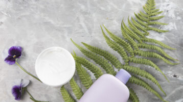 بهترین شامپو بدون سولفات | معرفی 8 شامپوی بدون سولفات پرفروش