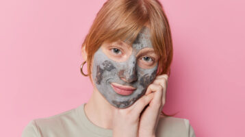 بهترین ماسک صورت برای منافذ باز | معرفی ماسک‌های مؤثر برای کوچک شدن منافذ پوست